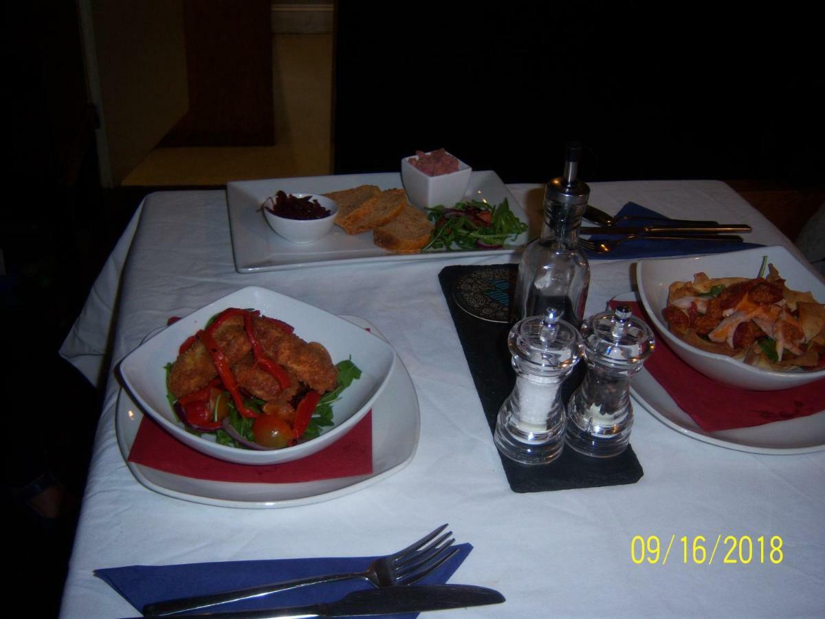 The Rushcart Inn Sowerby Bridge Esterno foto